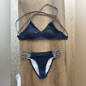 CUPSHE Women's Navy Blue Ribbed Strappy Self Tie Low Waist Bikini Set